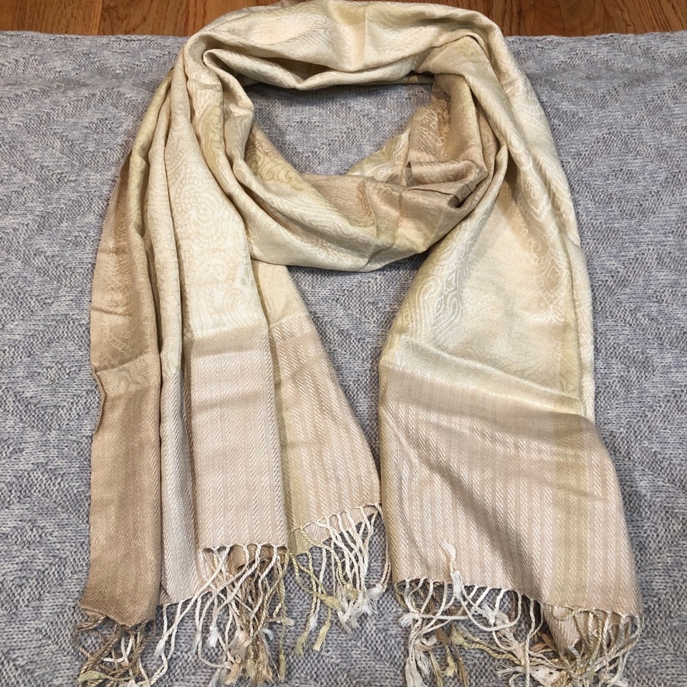 Brand New Viscose Scarf